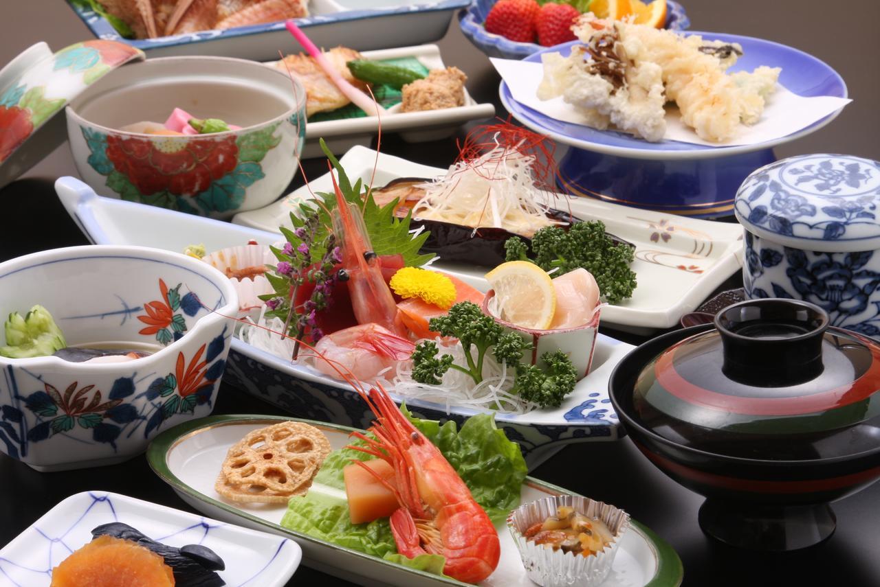 Honbetsu Onsen Grand Hotel Обихиро Екстериор снимка